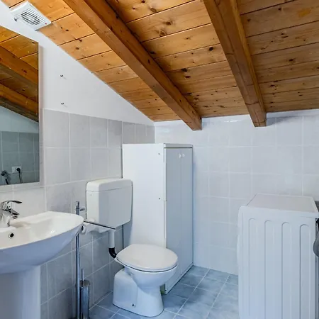 Borgo Castello-4 By Interhome Daire